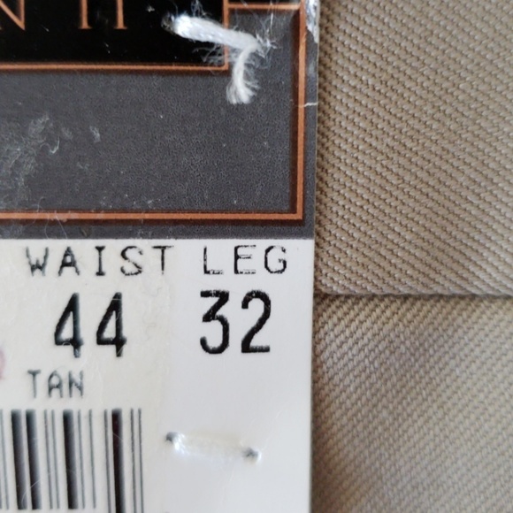 DESIGN II mens tan formal pleated pants - Picture 6 of 6